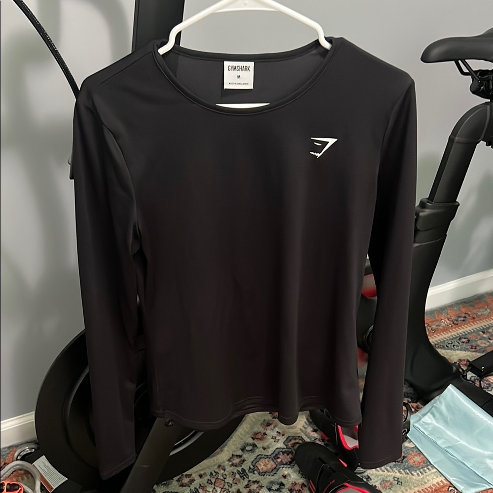 Gymshark Black Fitted Long Sleeve Tee